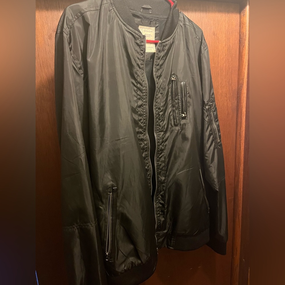 Bomber jacket